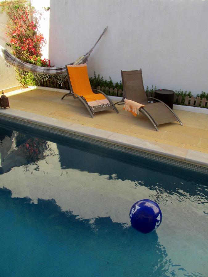 Go Pt - Private Challet With Swimming Pool And Garden Parede Eksteriør billede
